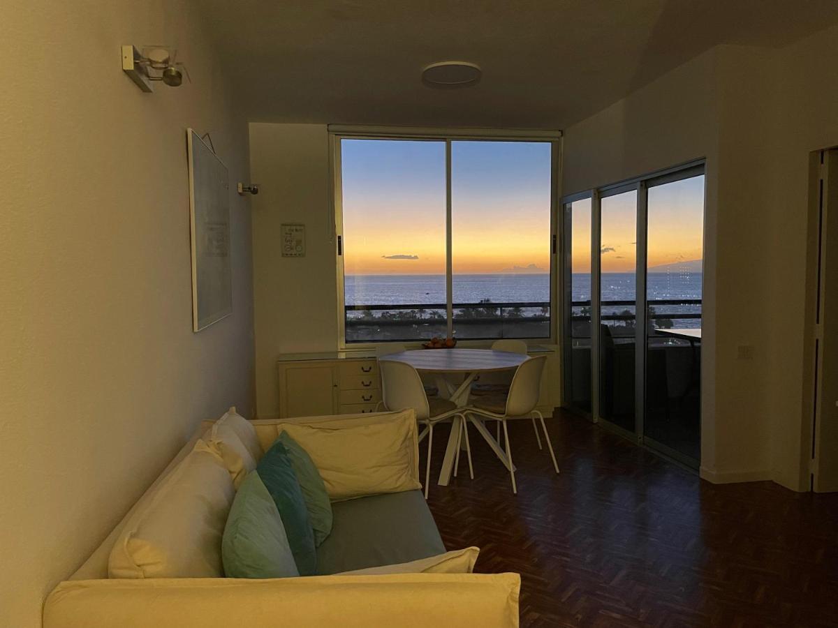 Cozy Ocean And La Gomera View Appartment Playa de las Américas Extérieur photo